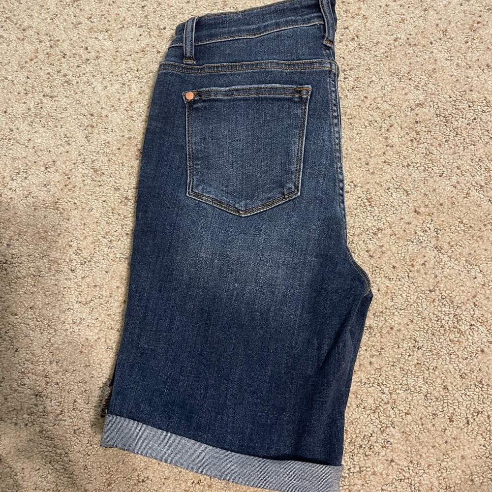 Judy Blue Bermuda Shorts (High waist)